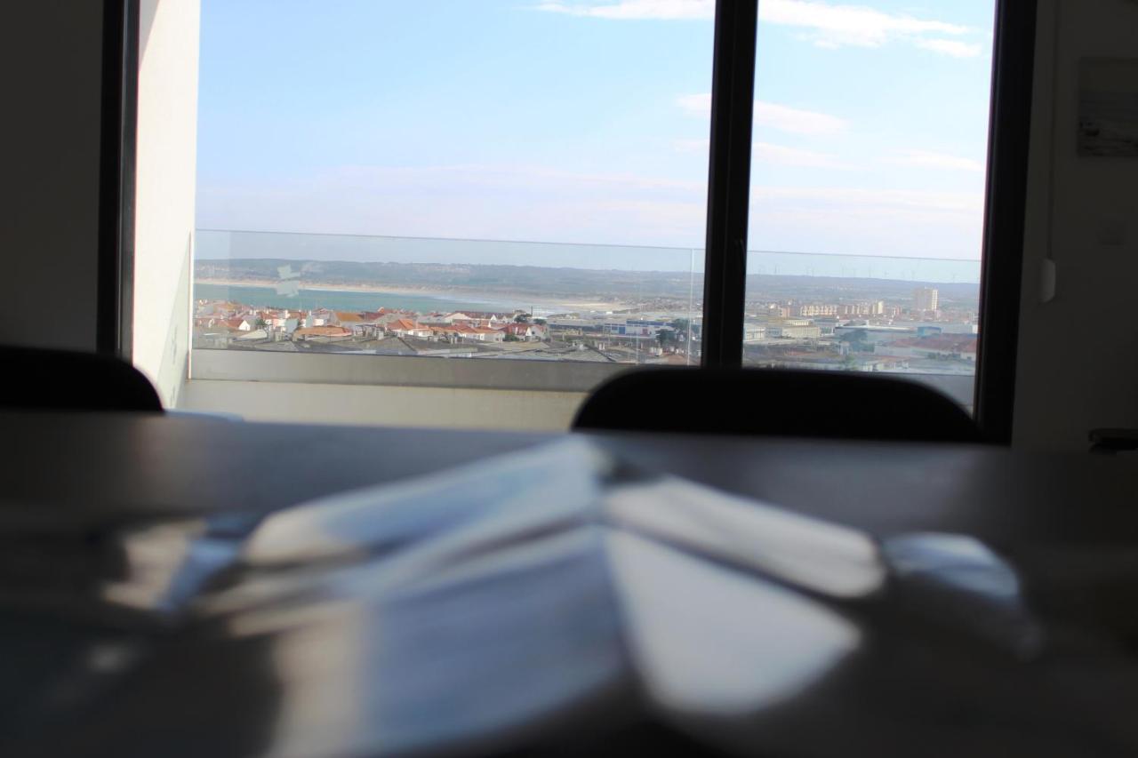 Swordfish Sea View Apartment Peniche Exterior photo