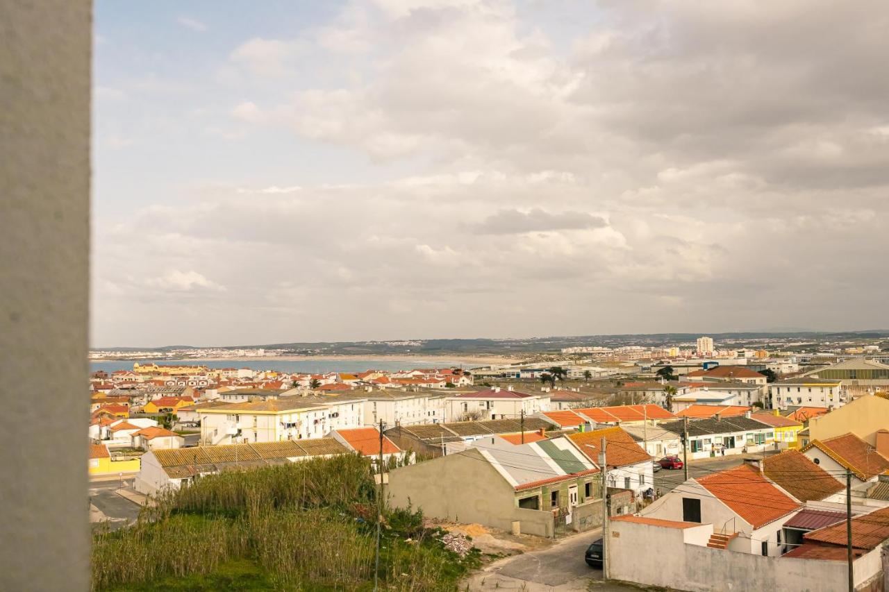 Swordfish Sea View Apartment Peniche Exterior photo