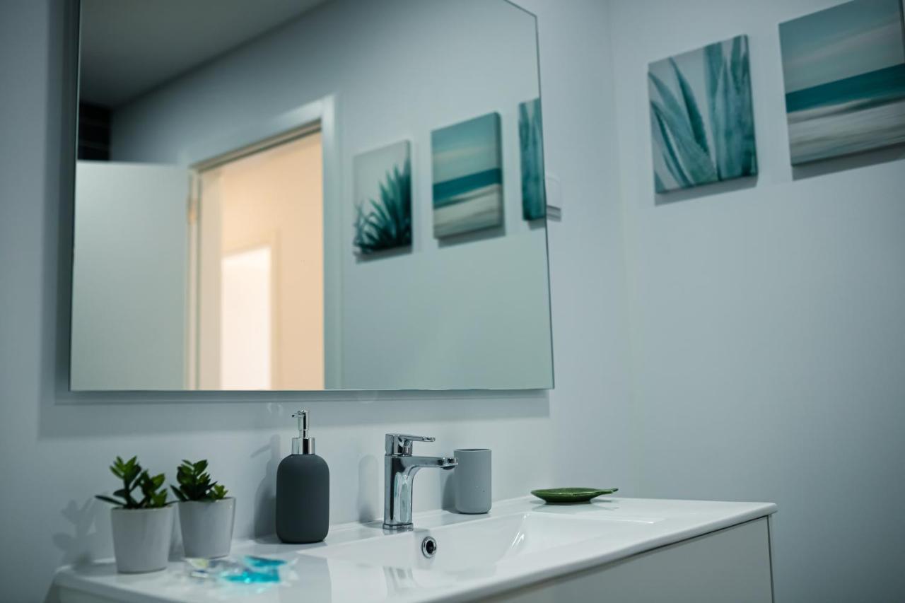 Swordfish Sea View Apartment Peniche Exterior photo
